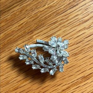 Silver Floral Crystal Brooch vintage
